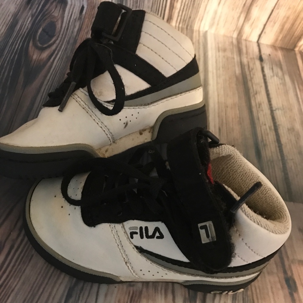 Fila Hightop Shoes |